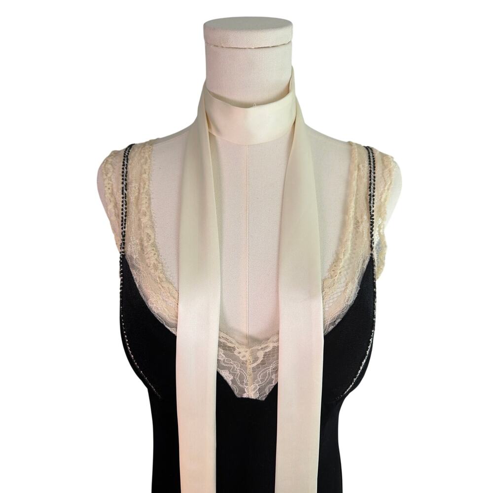 ASO Outer Banks Wardrobe Julia Allert Black Velvet Lace Dress Medium Avant Garde - Picture 6 of 14